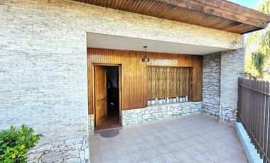 Casa  en Venta Ramos Mejia / La Matanza (A141 4238)
