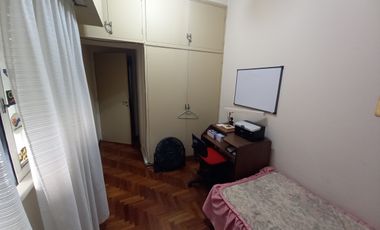 Casa  en Alquiler Ramos Mejia / La Matanza (A141 4239)