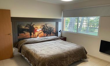 Casa en Barrio Privado Santa Ana