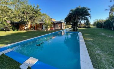 Casa en Barrio Privado Santa Ana