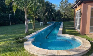 Casa en Barrio Privado Santa Ana