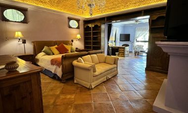 Lujosa residencia totalmente amueblada, en exclusivo fraccionamiento a 5 mins de