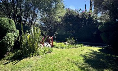Lujosa residencia totalmente amueblada, en exclusivo fraccionamiento a 5 mins de