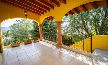 Casa Lore Rancho los labradores