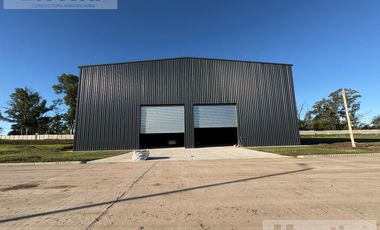 Depósito en R25 Parque industrial