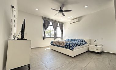 CASA EN VENTA DE 2 PLANTAS, ALBERCA Y PANELES SOLARES  | CONKAL
