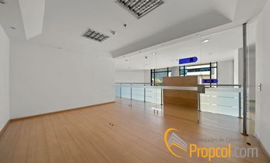 EN VENTA LOCAL, SANTA BARBARA, BOGOTA
