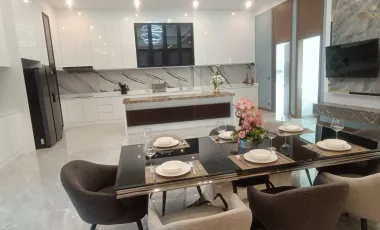 Luxury Pool Villa for Sale/Rent | Baan Mae Bibury Pattaya
