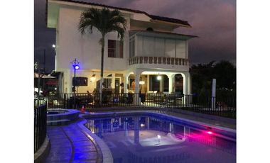 SE VENDE O PERMUTA FINCA HOTEL QUIMBAYA