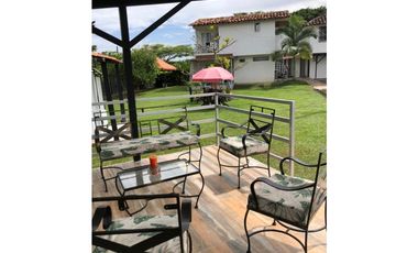 SE VENDE O PERMUTA FINCA HOTEL QUIMBAYA