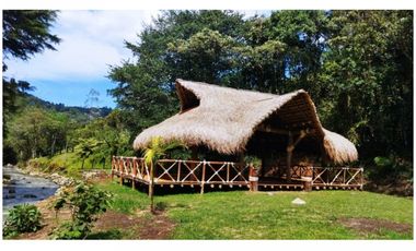 (V.I) FINCA DE RECREO UBICADO EN EL RETIRO VEREDA CARRIZALES