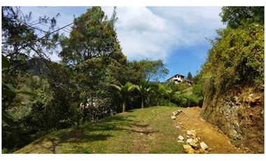 (V.I) FINCA DE RECREO UBICADO EN EL RETIRO VEREDA CARRIZALES