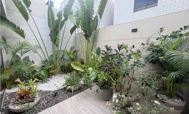 Casa amoblada en arriendo - Condominio Sta Barbara