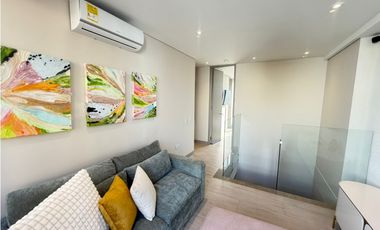 Casa amoblada en arriendo - Condominio Sta Barbara