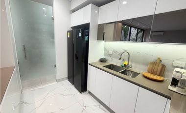 Casa amoblada en arriendo - Condominio Sta Barbara
