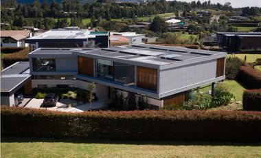 Casa de lujo para la venta en Altos de Palmas
