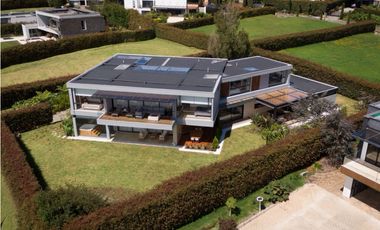 Casa de lujo para la venta en Altos de Palmas