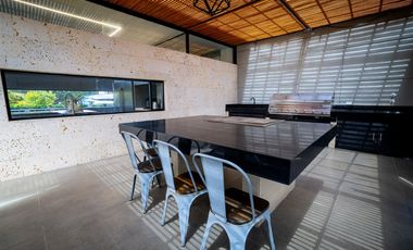 Casa de lujo para la venta en Altos de Palmas