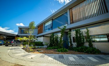 Casa de lujo para la venta en Altos de Palmas