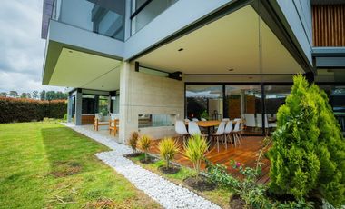 Casa de lujo para la venta en Altos de Palmas