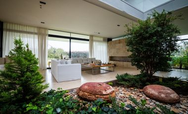 Casa de lujo para la venta en Altos de Palmas