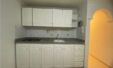 Comodo Apartaestudio para Arriendo en Barrio Cristobal, Medellín
