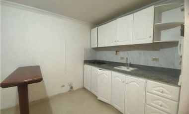 Comodo Apartaestudio para Arriendo en Barrio Cristobal, Medellín