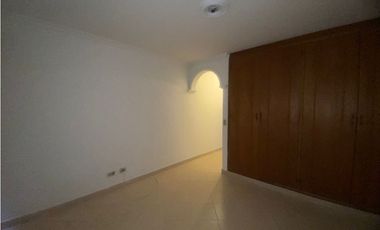 Comodo Apartaestudio para Arriendo en Barrio Cristobal, Medellín