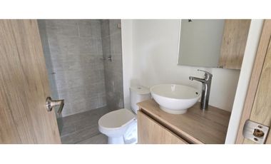Se arrienda apartamento ubicado en el municipio de La Ceja Antioquia.