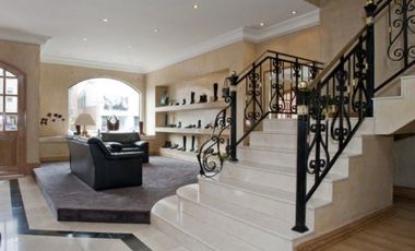 Casa / Local Comercial de Lujo en Arriendo