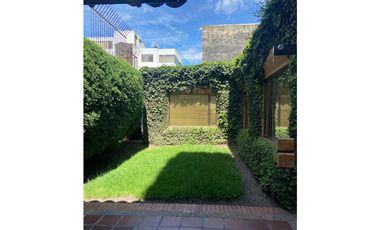 Casa / Local Comercial de Lujo en Arriendo