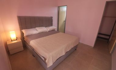 Lote en venta con Cabaña en El Peñol, Con acceso al embalse.