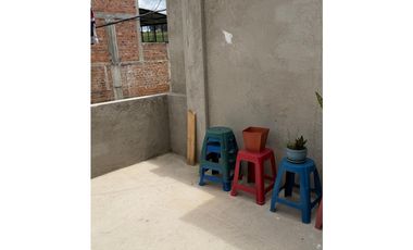 VENDO CASA CON DOBLE APTO BARRIO BUAMBILES IPIALES
