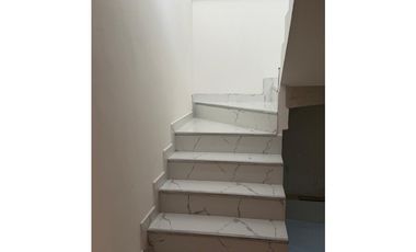 VENDO CASA CON DOBLE APTO BARRIO BUAMBILES IPIALES