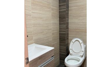 VENDO CASA CON DOBLE APTO BARRIO BUAMBILES IPIALES