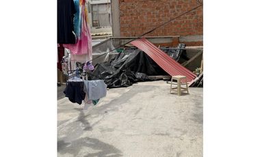 VENDO CASA CON DOBLE APTO BARRIO BUAMBILES IPIALES