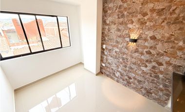 Se vende apartamento tercer piso, ubicado en sector residencial