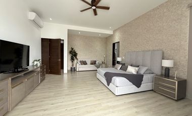 Casa en Venta en Sierra Alta 3er Sector, Monterrey NL