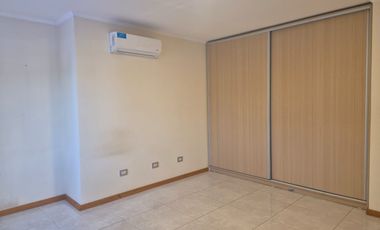 Casa en alquiler en Ayres Plaza 5 ambientes con pileta barrio cerrado