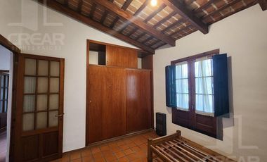 Casa en Villa Allende 3 dor, parque y pileta