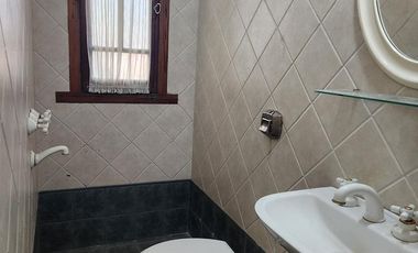 Casa en Villa Allende 3 dor, parque y pileta