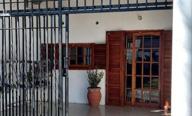 Casa en Venta 6 Ambientes en Zarate