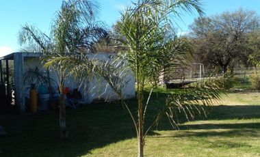 Excelente Casa en alquiler cuatro dormitorios, pileta, seguridad Valle del Golf
