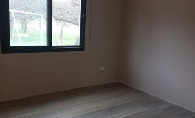 Excelente Casa en alquiler cuatro dormitorios, pileta, seguridad Valle del Golf