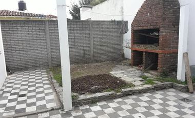 Casa - Temperley Oeste