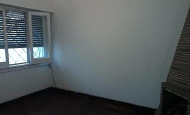 Casa - Temperley Oeste