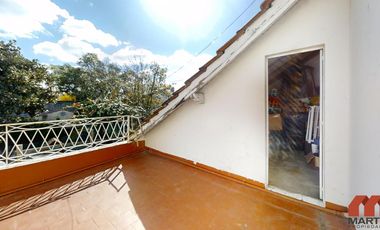 Casa en Venta de 4 Ambientes en Villa Adelina con Patio, Terraza y Cochera