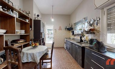 Casa en Venta de 4 Ambientes en Villa Adelina con Patio, Terraza y Cochera