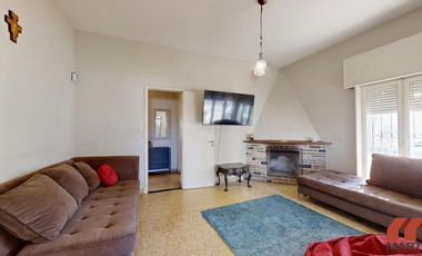 Casa en Venta de 4 Ambientes en Villa Adelina con Patio, Terraza y Cochera