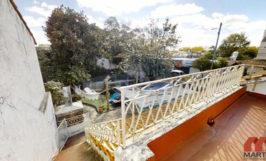 Casa en Venta de 4 Ambientes en Villa Adelina con Patio, Terraza y Cochera